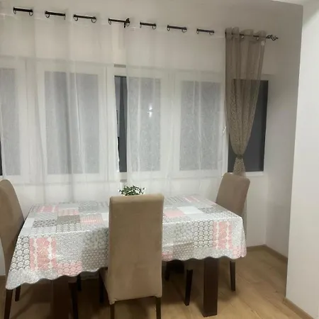 Sistoni Square Aparment * Szkopje