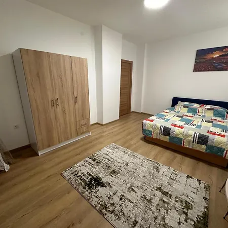 Sistoni Square Aparment *