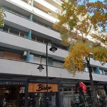 Apartman Sistoni Square Aparment